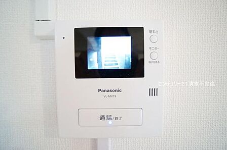 来客時に便利なTVモニター付インターホン(2024年06月撮影)