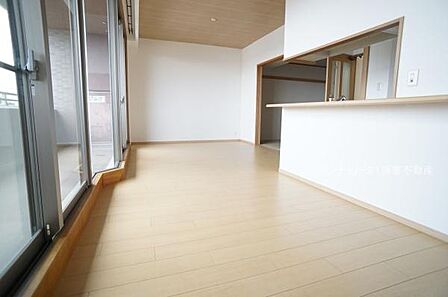 クロス張替え済み！(2025年10月撮影)