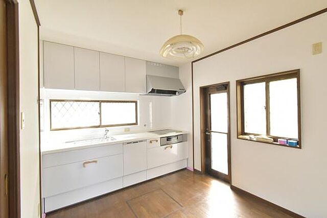 キッチン 彦根市長曽根南町