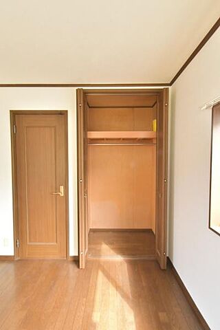 収納 彦根市長曽根南町