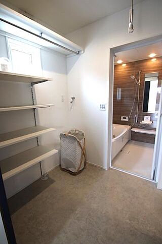 洗面 彦根市正法寺町