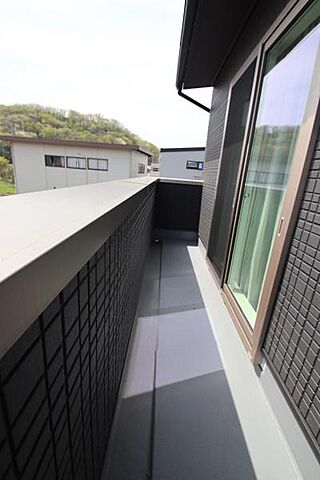 バルコニー 彦根市正法寺町