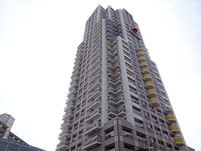 外観：ペット可能(規約有)なマンションです。お気軽にお問い合わせ下さいませ♪