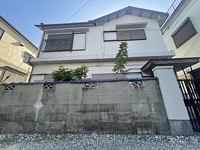外観:古家付き土地です 外観:古家付き土地です