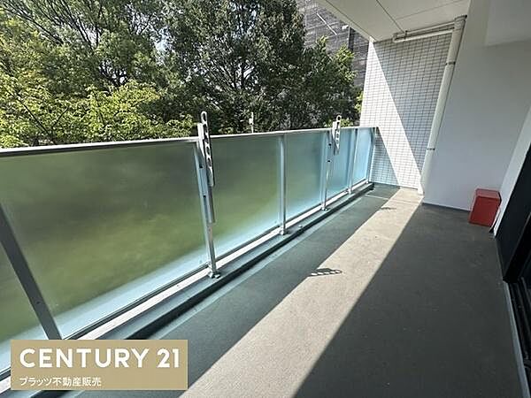 バルコニーを拡大表示