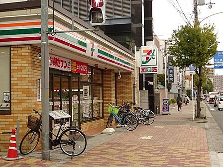 セブンイレブン大阪新深江駅北店まで442m