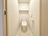 トイレ：節水型でエコなトイレには、今では当たり前のウォシュレット付き。便座を温める機能付き！