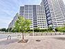 その他：「初めまして！」が集まる分譲マンション。たくさんの子供たちが年齢を問わずに、仲良く一緒に成長できるのは大型分譲マンションの特徴ですね。
