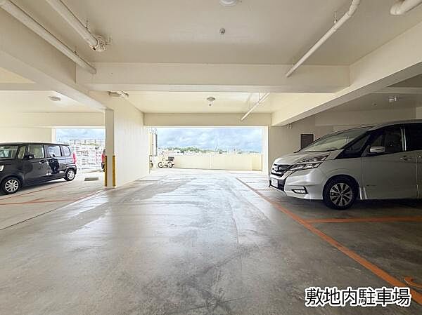 駐車場を拡大表示