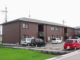 コーポラス文月 103 ｜ 滋賀県長浜市勝町835（賃貸マンション2LDK・1階・53.79㎡） その1