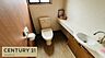トイレ：清潔感のある明るいトイレで、毎日気持ちよく使える快適な空間。落ち着いた色合いで圧迫感が少なく、ゆったりとした時間を過ごせます。使いやすさにも配慮された、家族みんなに嬉しいトイレです。