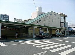 [周辺] 西八王子駅(JR 中央本線) 徒歩10分。 800m