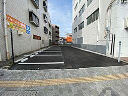 栄町港1丁目1番　亀岡駐車場（釣具店跡）