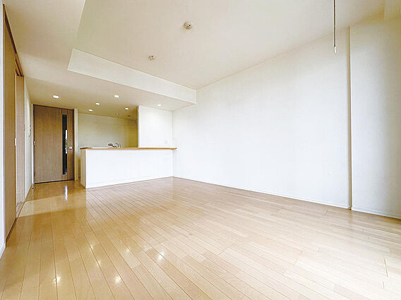 ソファやダイニ...