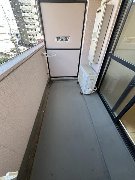 バルコニー