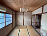 和室：2階和室5帖