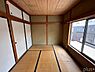 和室：2階和室6帖