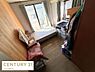 寝室：2階全ての部屋からバルコニーへ出られます