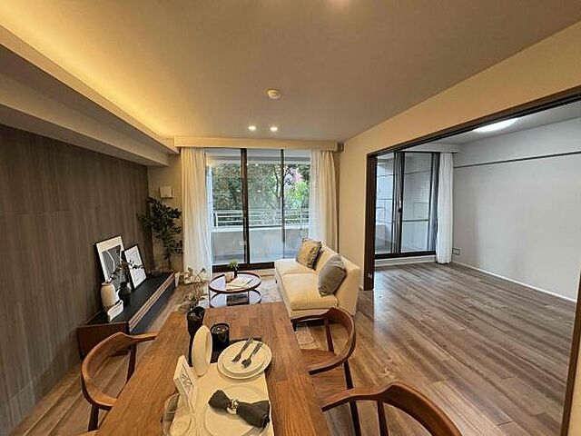 リビング/ダイニング グランクール河原町二条 3階/-