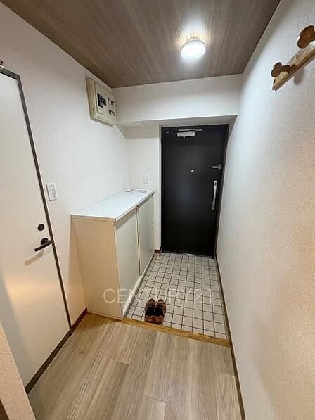 シューズボックス付きの玄関です。