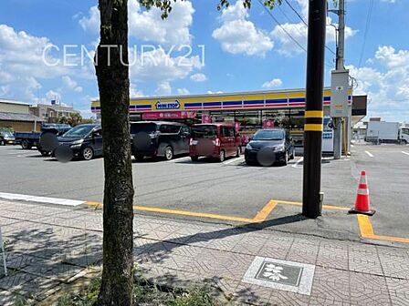 ミニストップ 太田浜町店まで195m