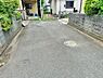 その他：交通量が少なめな前面道路で安心です
