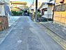 その他：交通量が少なめな前面道路で安心です
