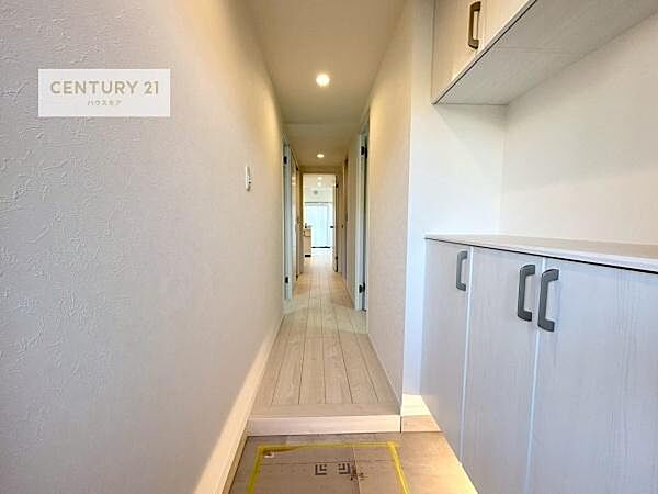 玄関を拡大表示