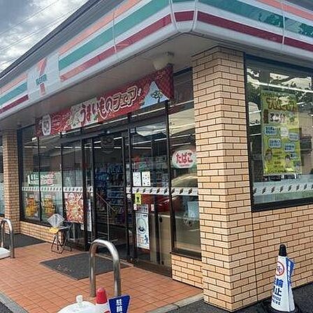セブンイレブン松戸西馬橋2丁目店まで593m