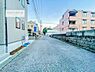 その他：前面道路は6ｍ！陽当り良好な立地です。車庫入れが苦手な方も安心ですね。