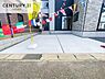 駐車場：駐車スペースは2台分あります！セカンドカーはもちろん、バイクや自転車なども置き場所に困りません。