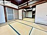 室内：日本人の心感じる「和」の空間。井草の香り漂う空間は癒しのひと時を演出してくれます！リラックス効果があるので快適に過ごせそうです。