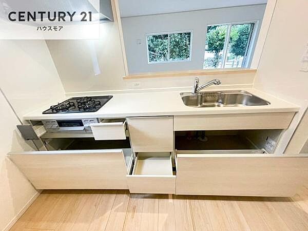 キッチンを拡大表示