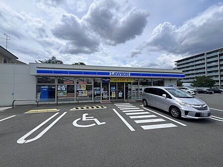 ローソン吹田岸部中5丁目店まで406m