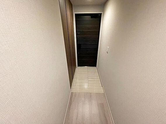 【玄関】収納棚...