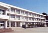 周辺：鎌倉市立腰越小学校まで595m
