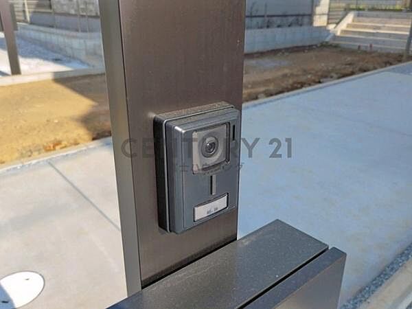 玄関を拡大表示