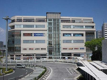 Luz湘南辻堂まで1195m