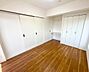 洋室：リビングのオールドアを閉めると二部屋に分けることが可能です！