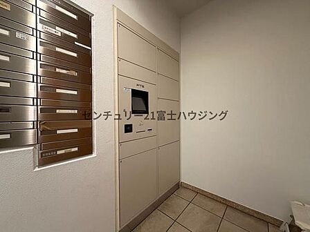 宅配BOX