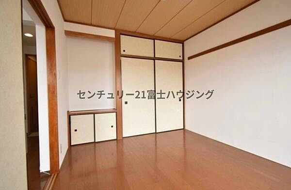 洋室を拡大表示