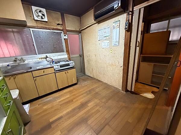 キッチンを拡大表示