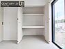 収納：【クローゼット】お部屋ごとに設けた収納は住みやすさへのこだわりです。
