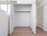 収納：【クローゼット】お部屋ごとに設けた収納は住みやすさへのこだわりです。