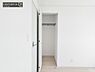 収納：【クローゼット】お部屋ごとに設けた収納は住みやすさへのこだわりです。