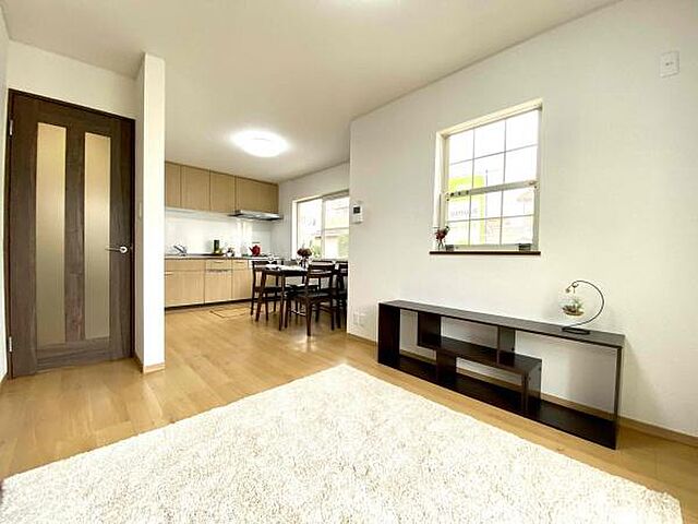 リビング/ダイニング 葛城市長尾