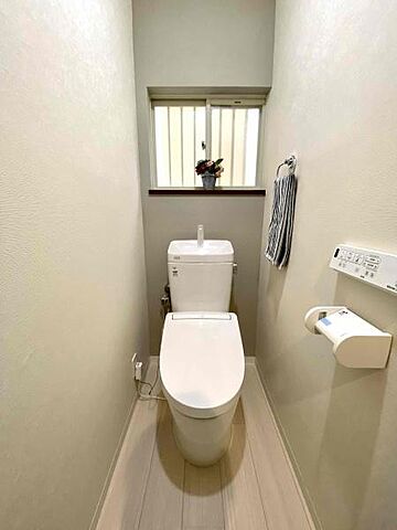 トイレ 葛城市長尾