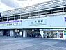 周辺：天理駅(近鉄　天理線)まで518m、近鉄とJRが乗り入れる総合駅天理駅周辺には、スーパー・コンビニ・薬局などの商業施設があり、生活利便性が高いです。