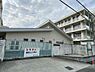 周辺：大和高田市立片塩中学校まで1100m、高田市駅から徒歩約15分　浮孔駅から徒歩約14分　高田駅から徒歩約24分