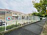 周辺：前栽幼稚園まで600m、近鉄天理線前栽駅から徒歩約28分　<教育目標>こころ弾み笑顔輝く前栽っこの育成